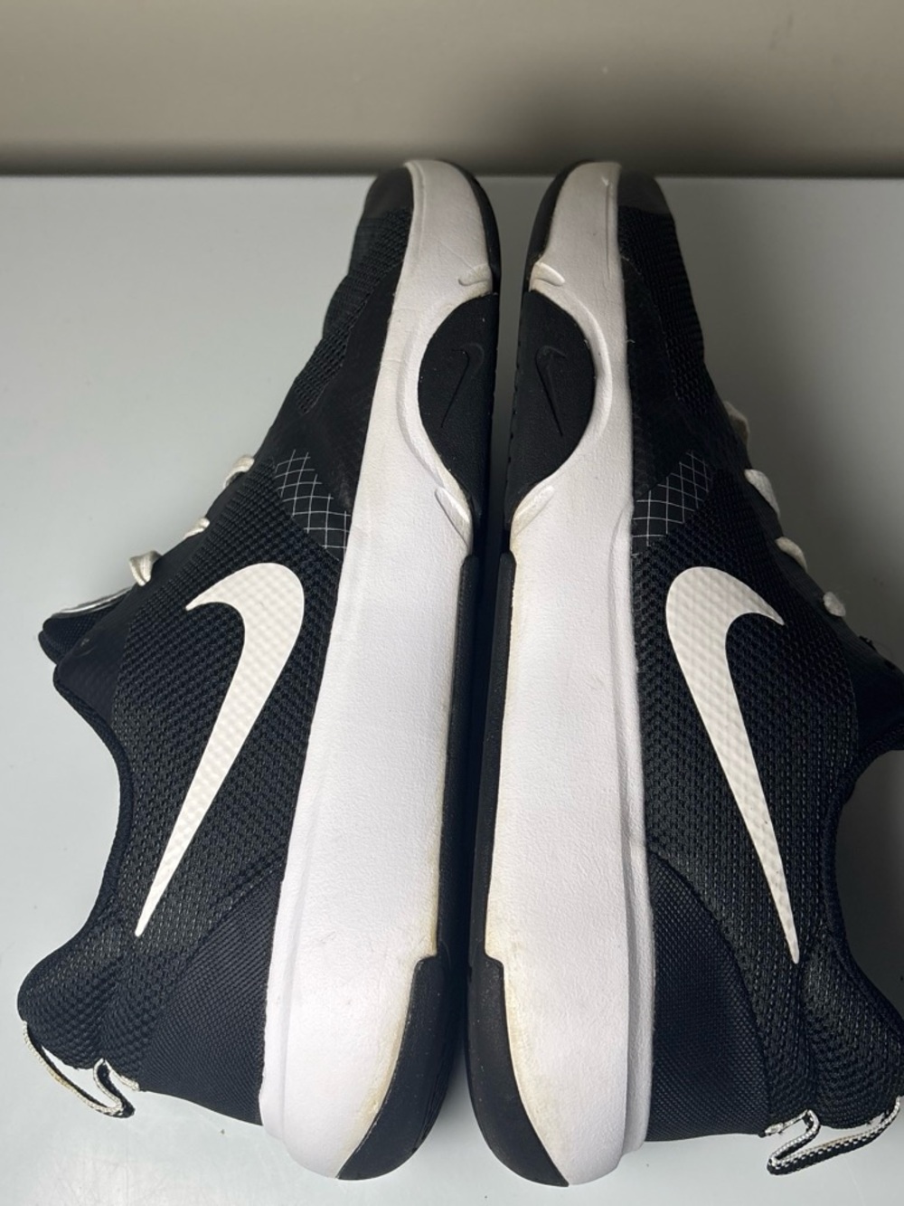 Nike Men’s Black and White Athletic Sneakers